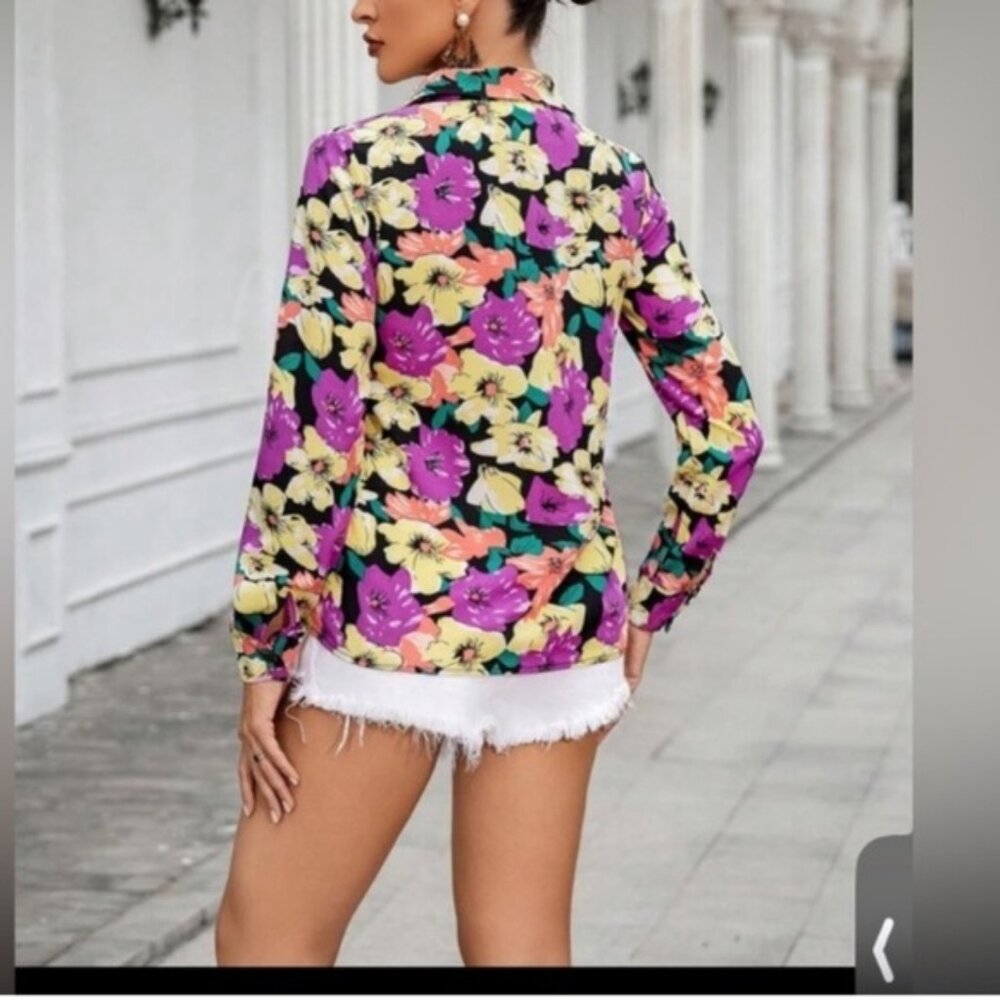 VCAY Full Floral Printed Long Sleeve Women'S Shirt size  S new without tag - Picture 5 of 9